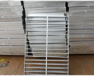 排水溝蓋板鋼格柵板